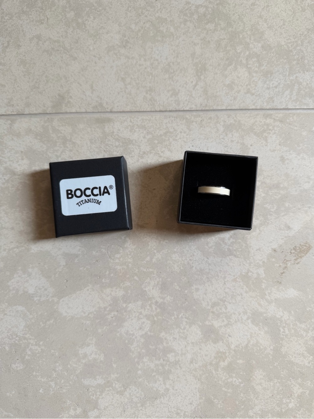 Boccia Titanium Ring in Silver and White